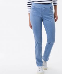 Ladies light blue slim pull on jeans with added stretch, 5 pockets and a jersey waistband.